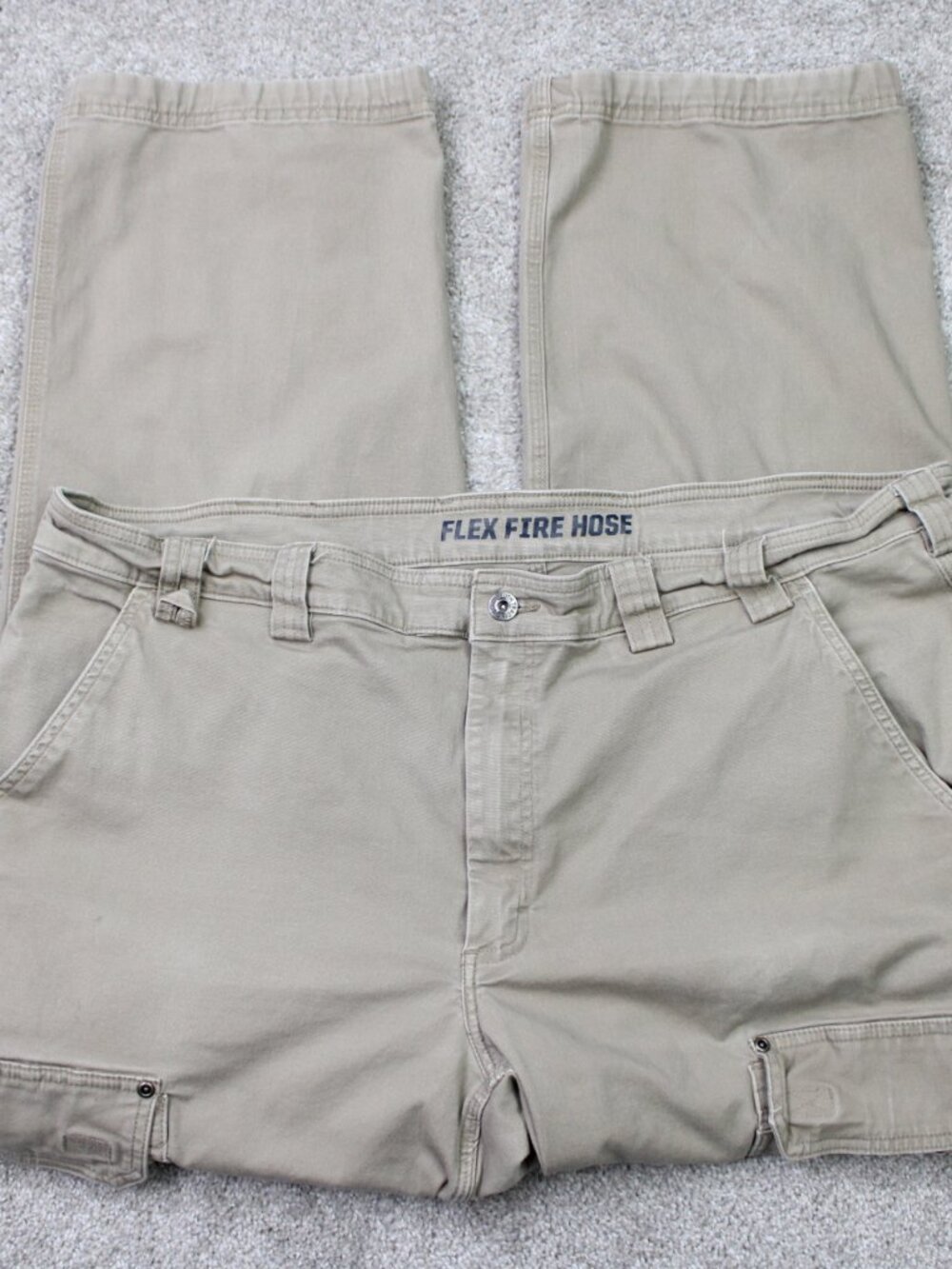 Duluth Trading Pants Men 40x30 Beige DuluthFlex Fire Hose Relaxed Fit Cargo Work